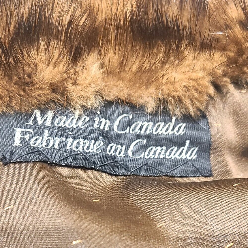 Adriana Furs Genuine Fur Coat – Made in Canada – Size 10–14 (Roomy) – Excellent - Picture 16 of 16